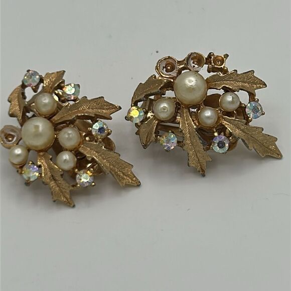 Vintage Earrings – Clip-On Neutral Glam AB Nature - Picture 7 of 14